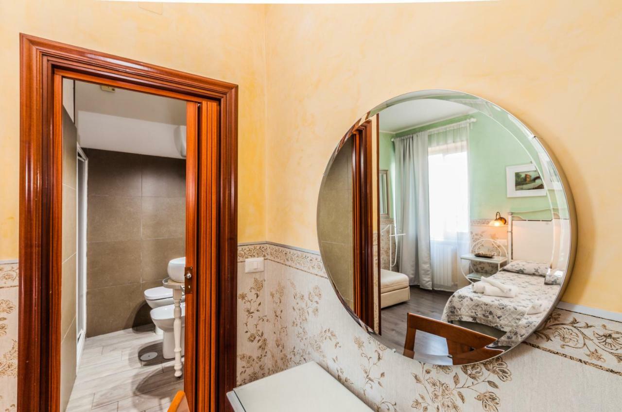 Albergo Della Corte Benevento Exterior foto